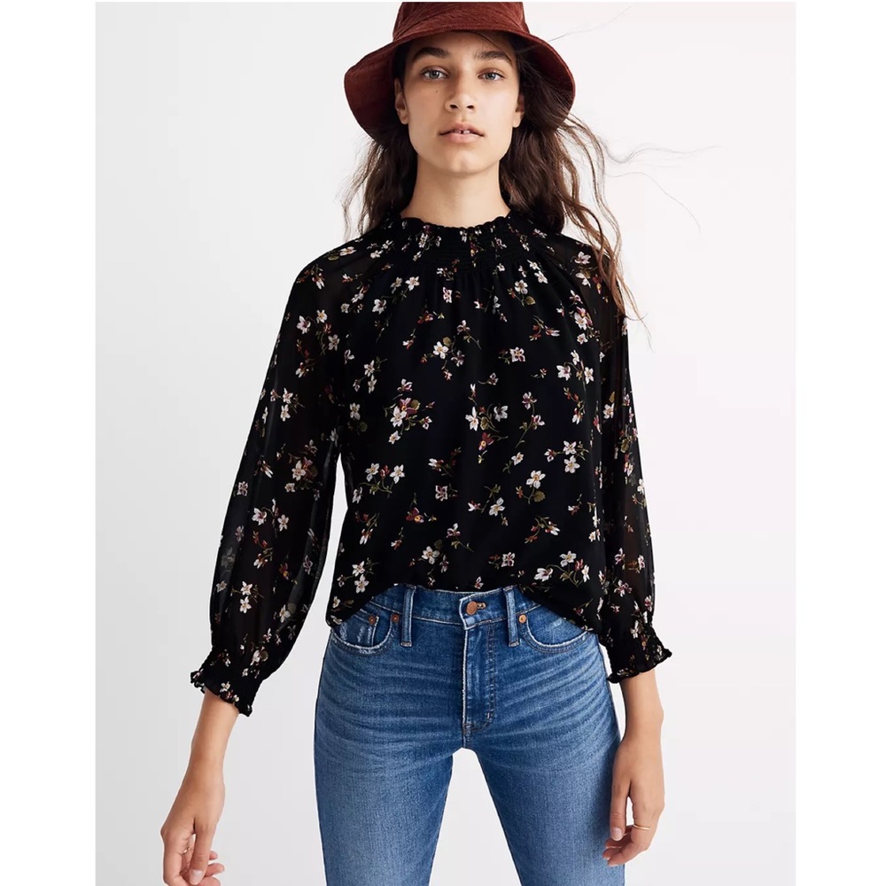 Madewell Smocked Mockneck Top in Backyard Blooms